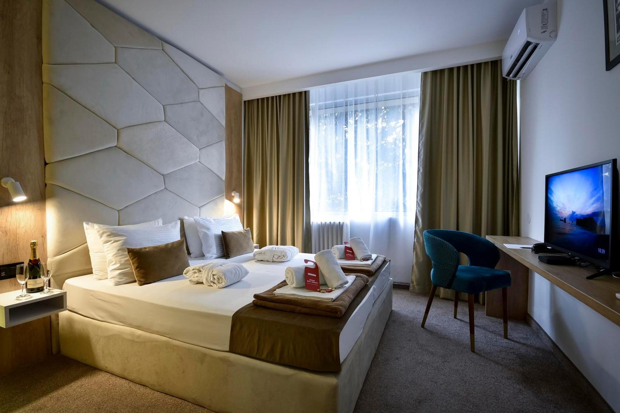 Hotel Sumadija Beograd Ngoại thất bức ảnh